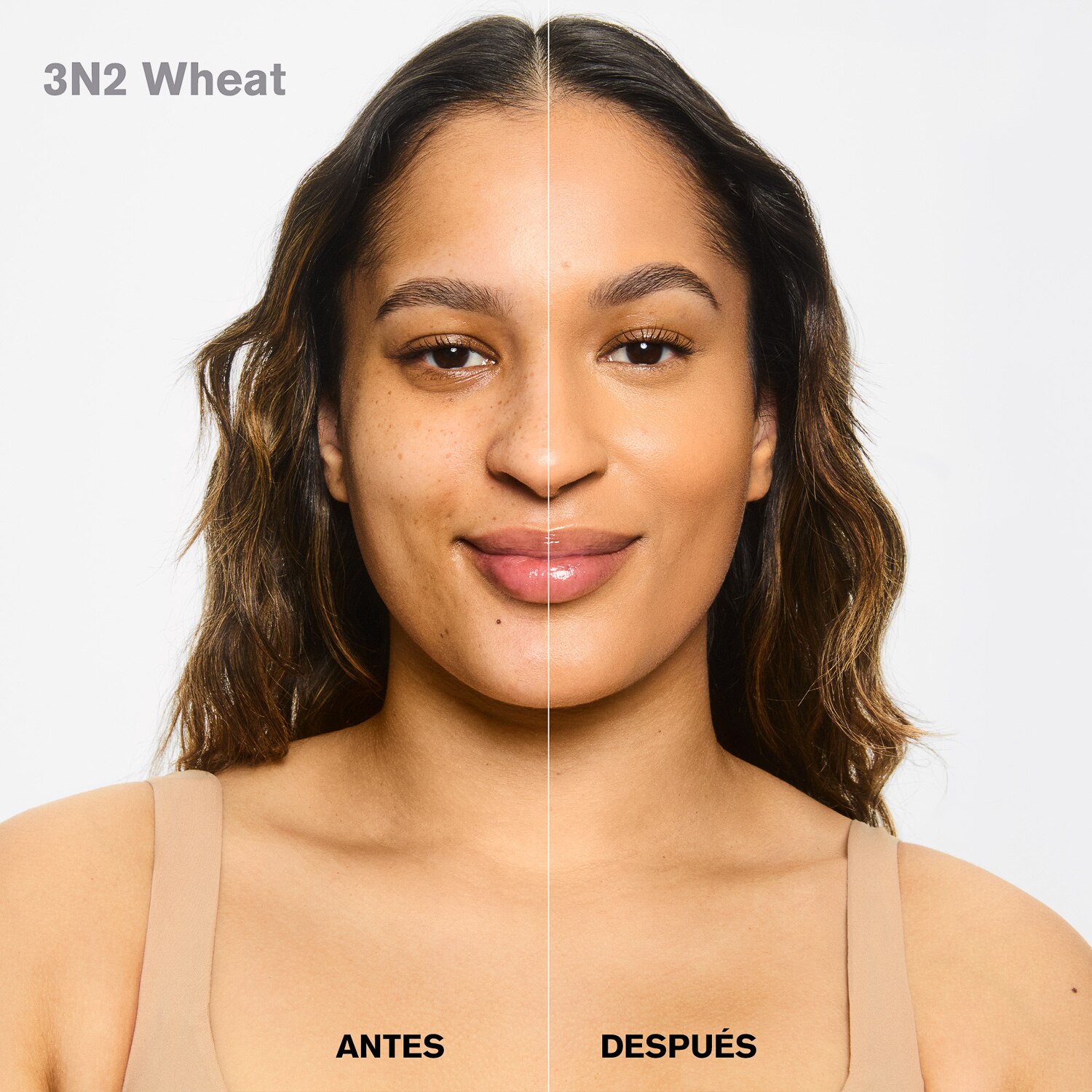 DOUBLE WEAR STAY-IN-PLACE MAKEUP (BASE DE MAQUILLAJE)